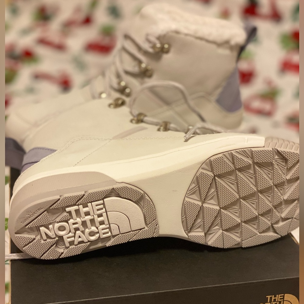 The North Face Women's Sierra Mid Waterproof Winter Boots